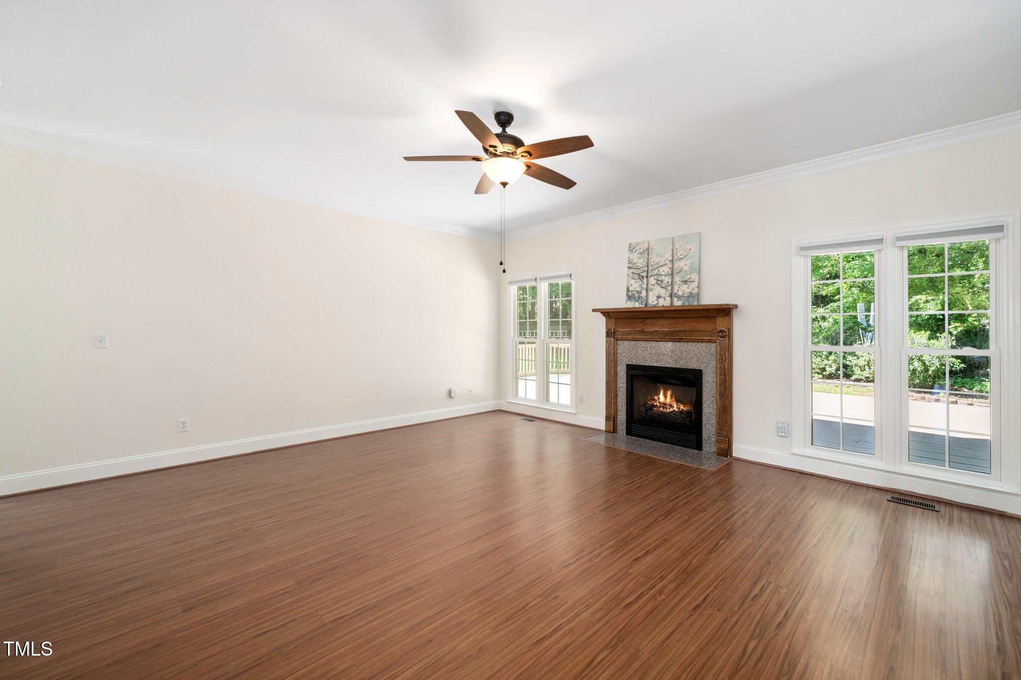 104 Ludstone Court