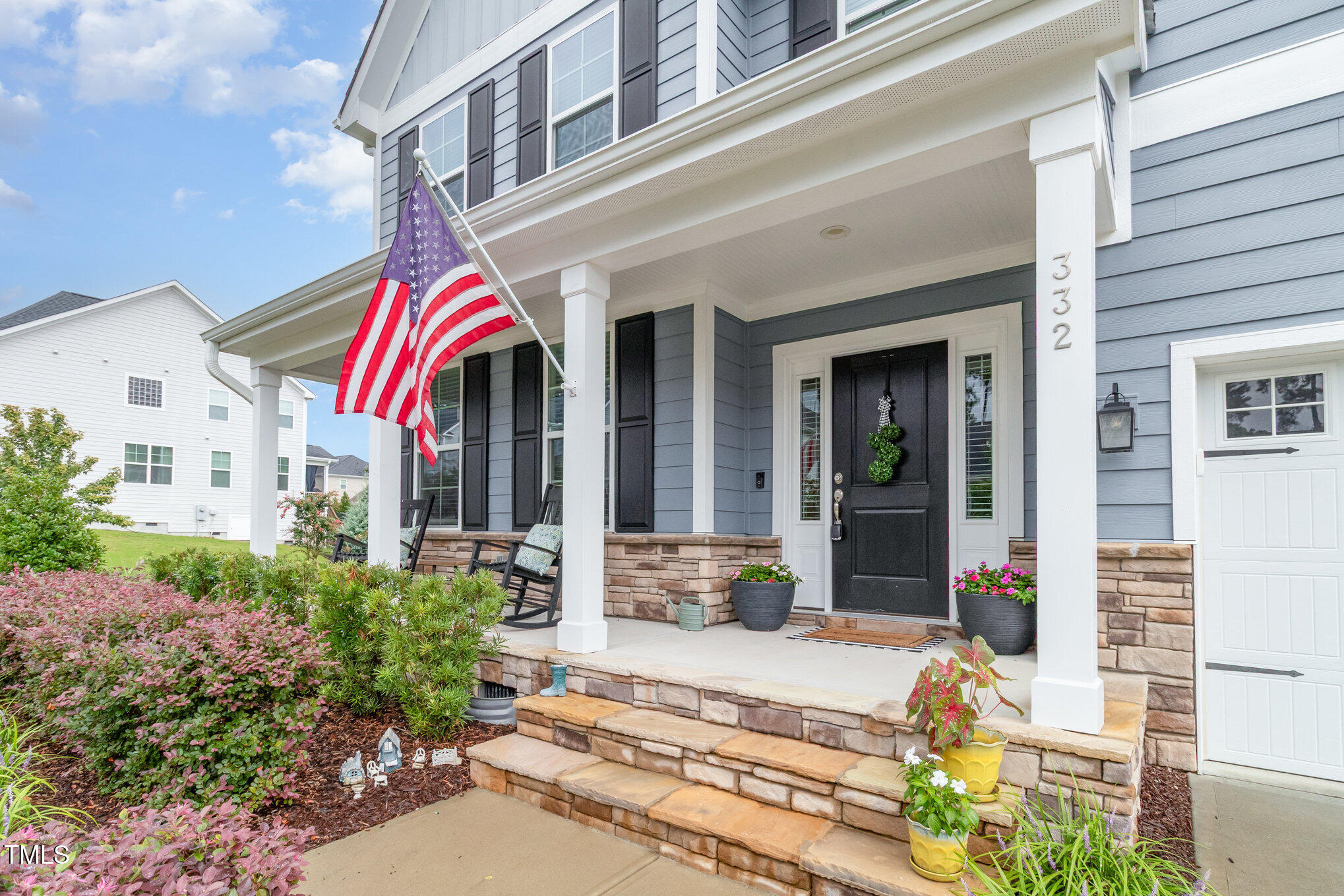 332 Kings Glen Way