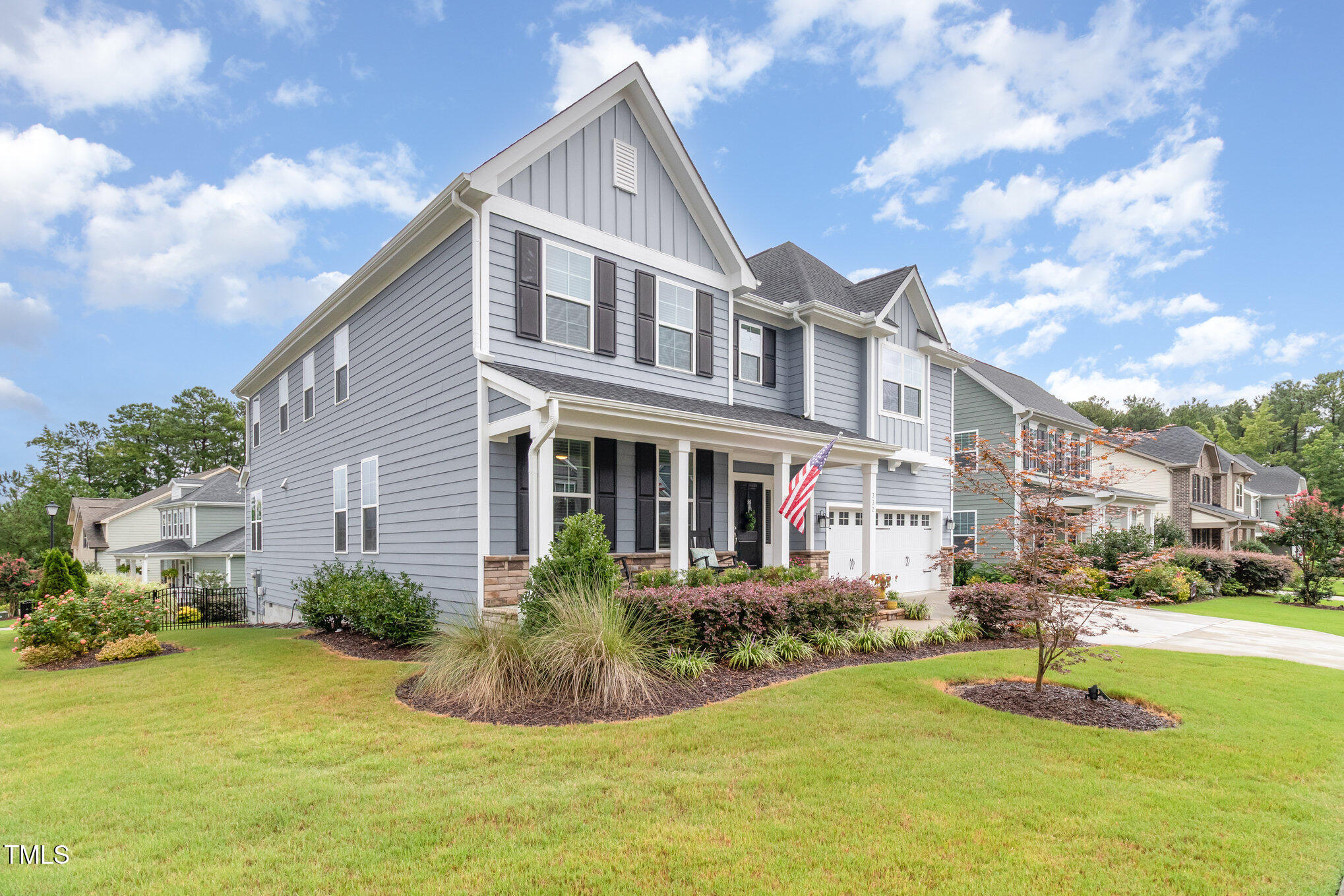 332 Kings Glen Way