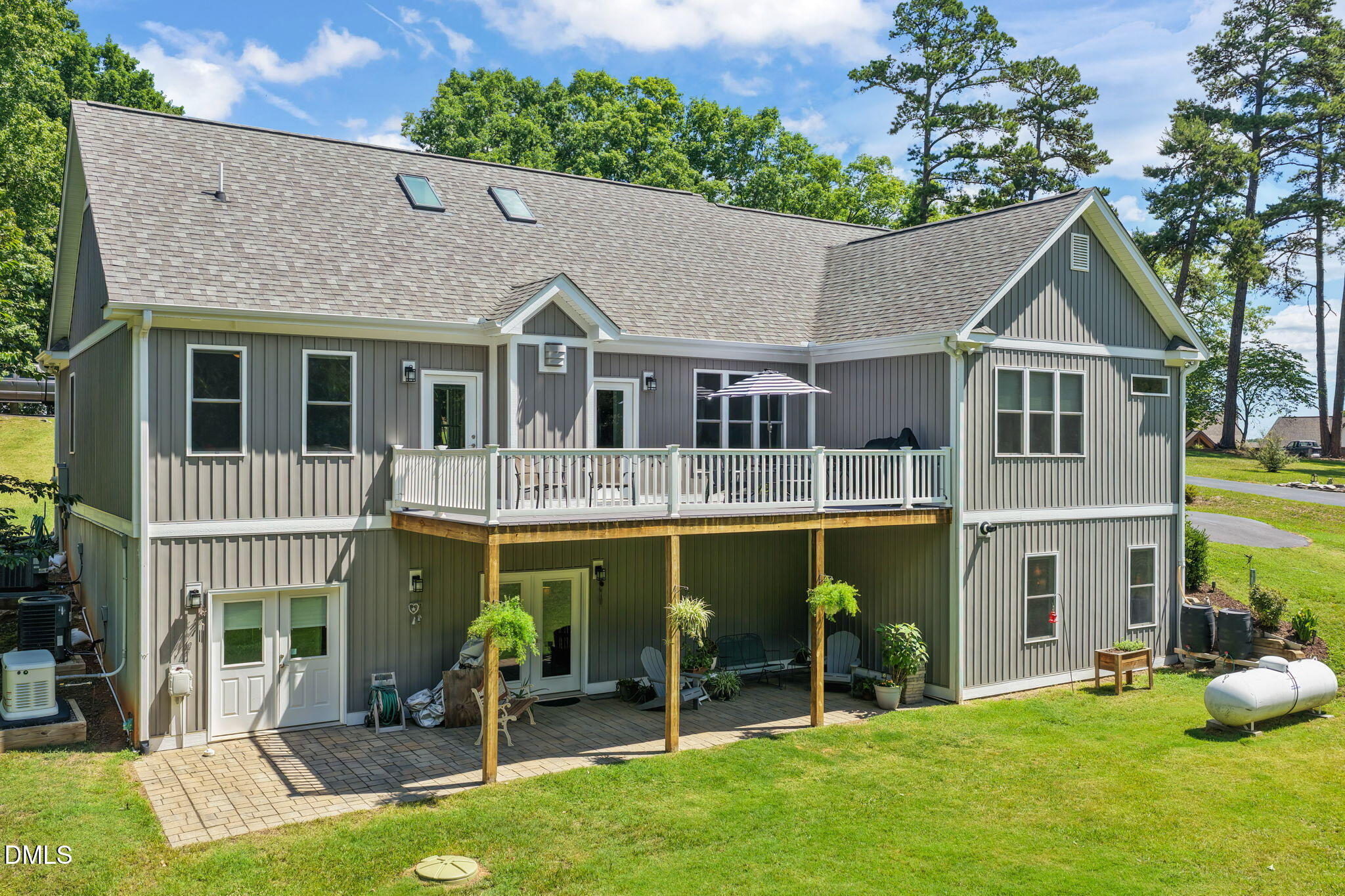 108 Oak View Drive