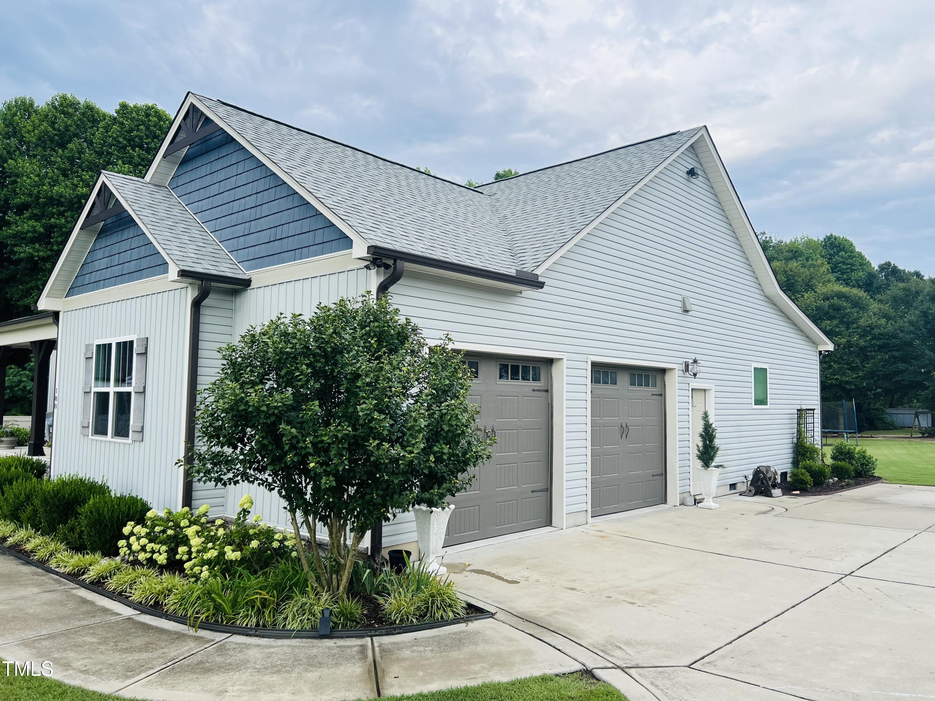 188 Curr Well Drive