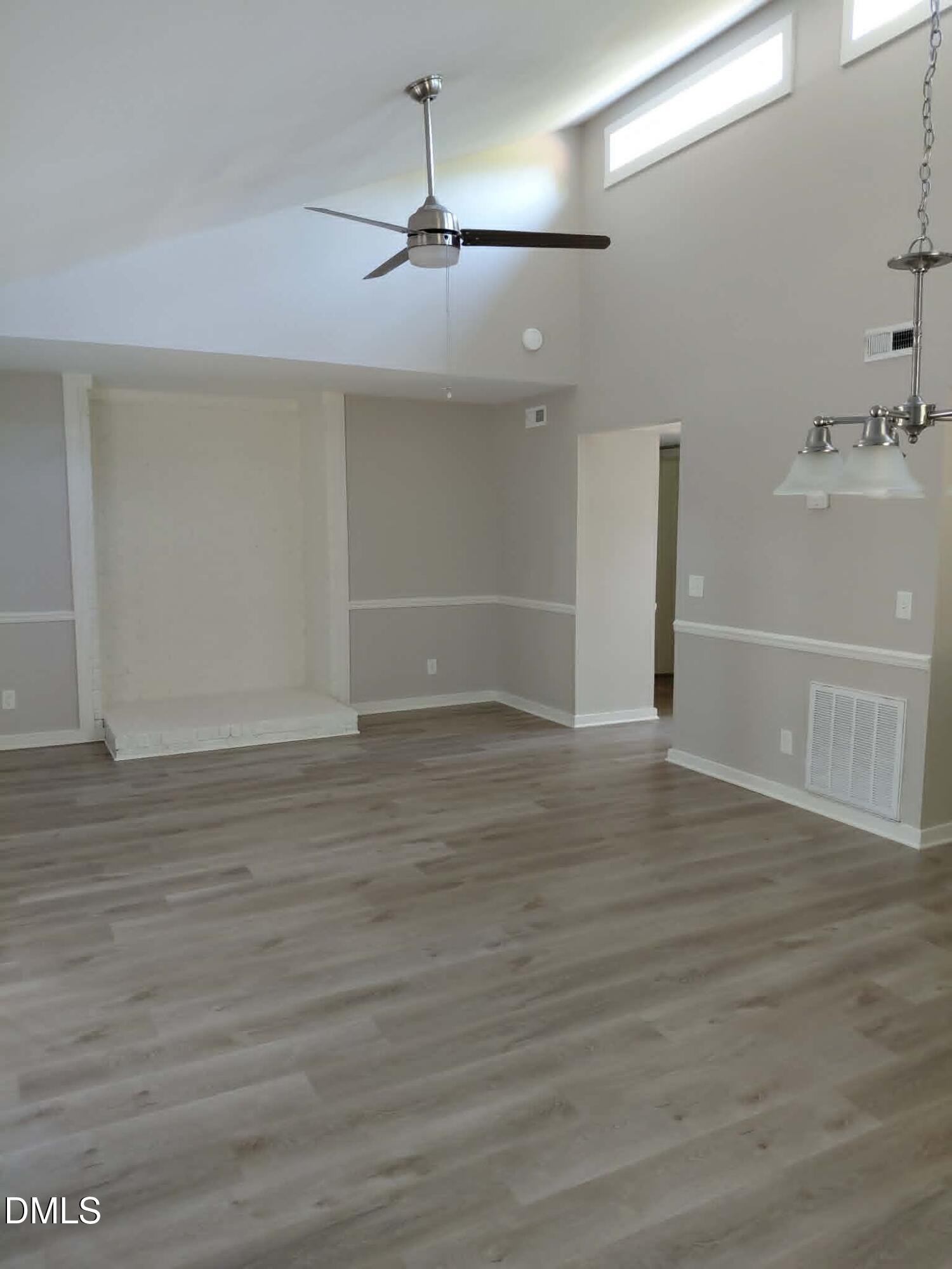 1204 Cedarhurst Drive