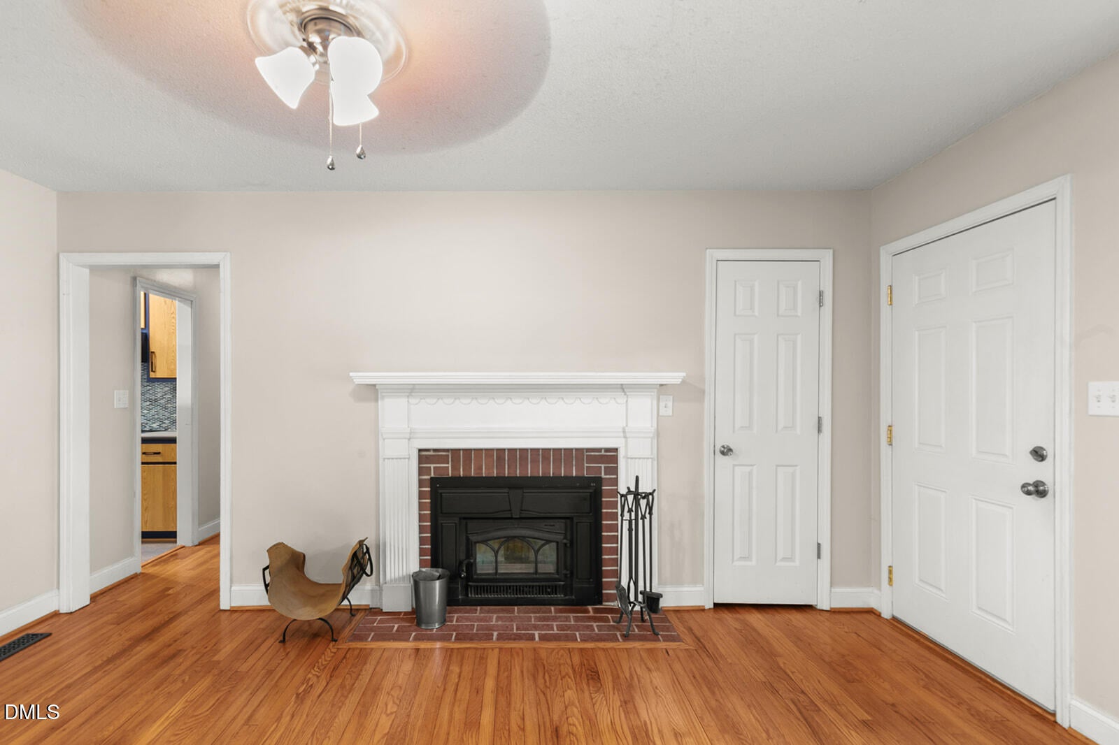 2113 Henslowe Drive