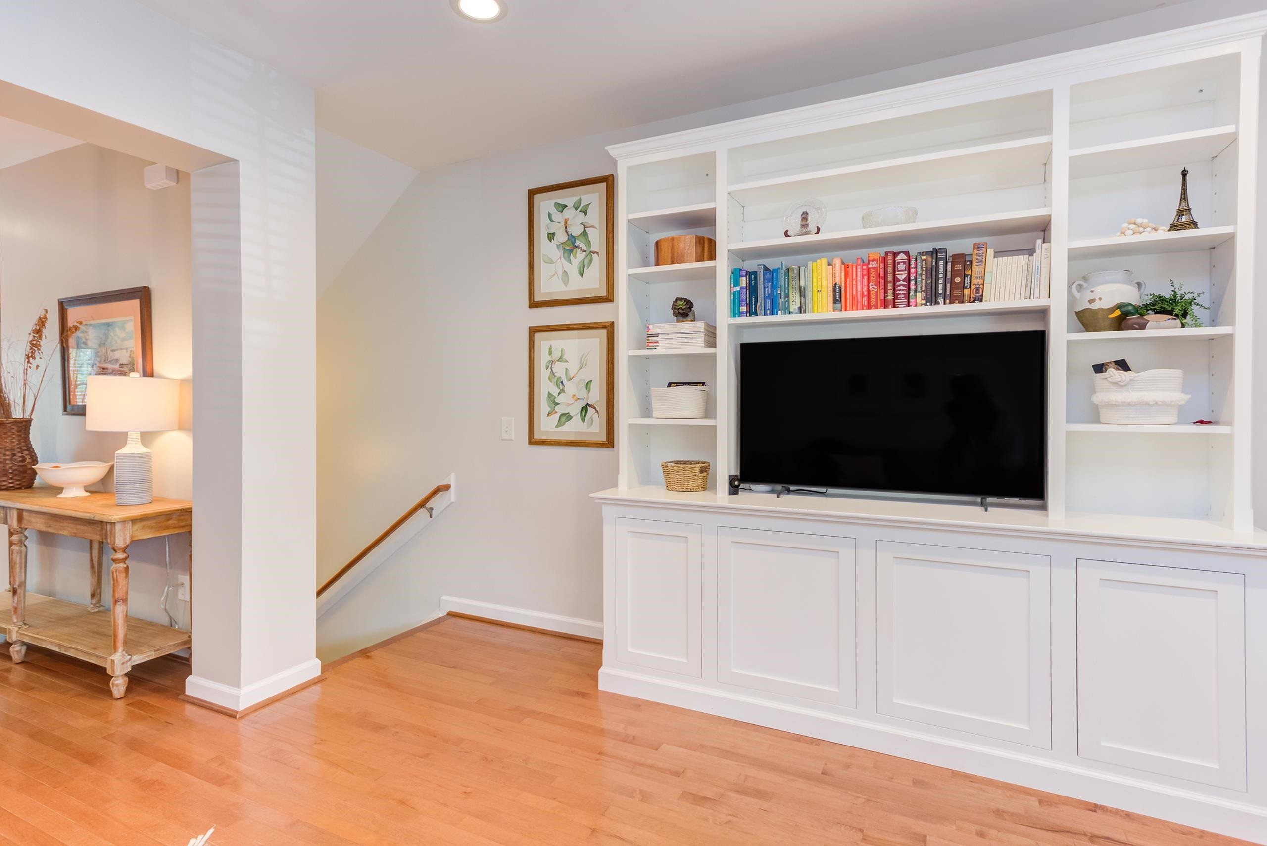 Photo 7 of 46 of 8013 Goldenrain Way townhome