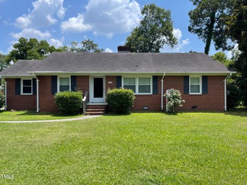 A home in Kinston