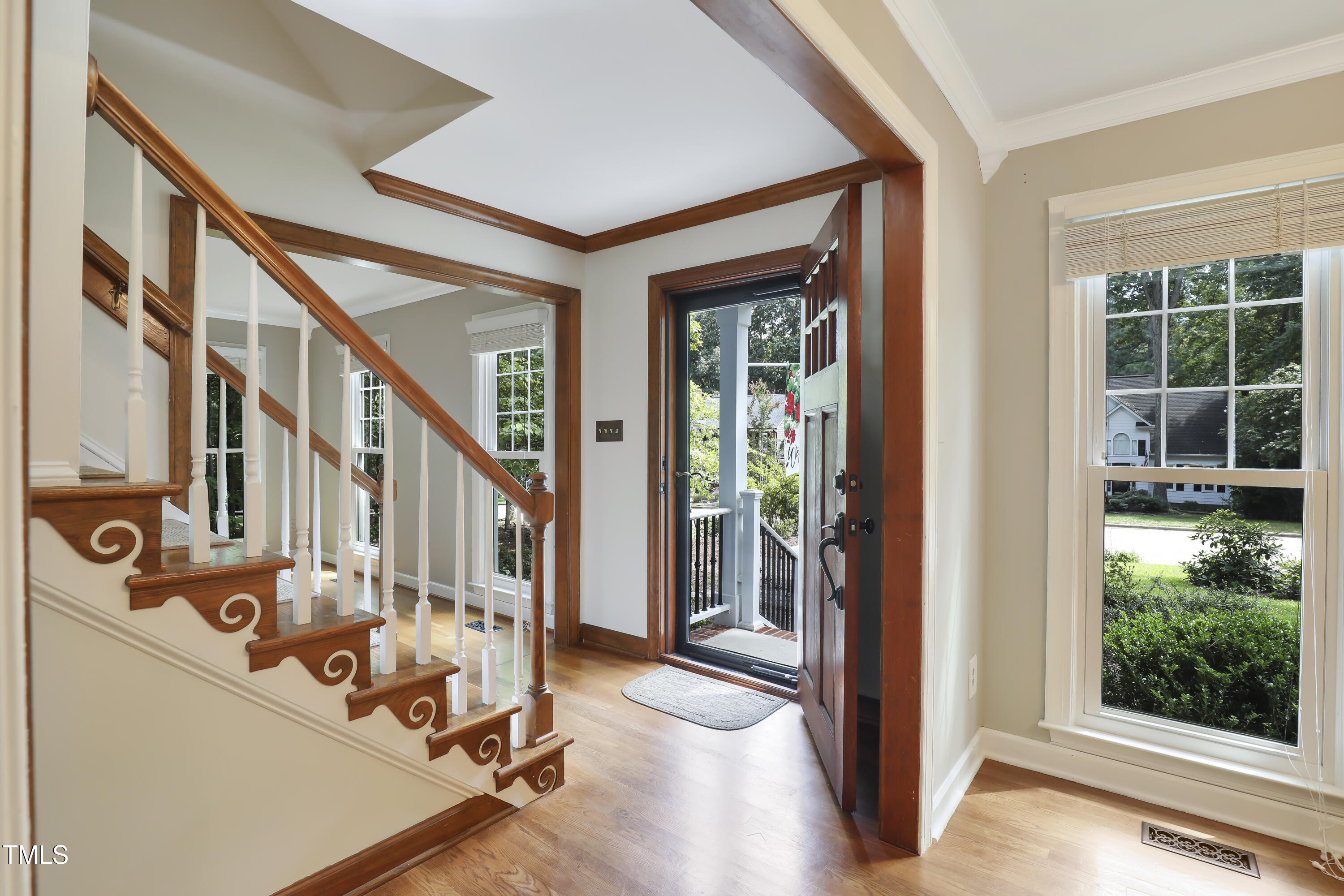 1012 New Dover Road