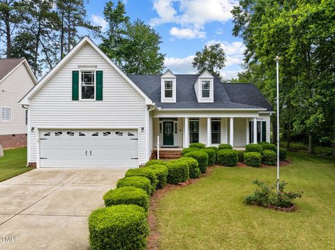 Single Family Residence in Fuquay Varina NC 957 Glenmacie Drive.jpg