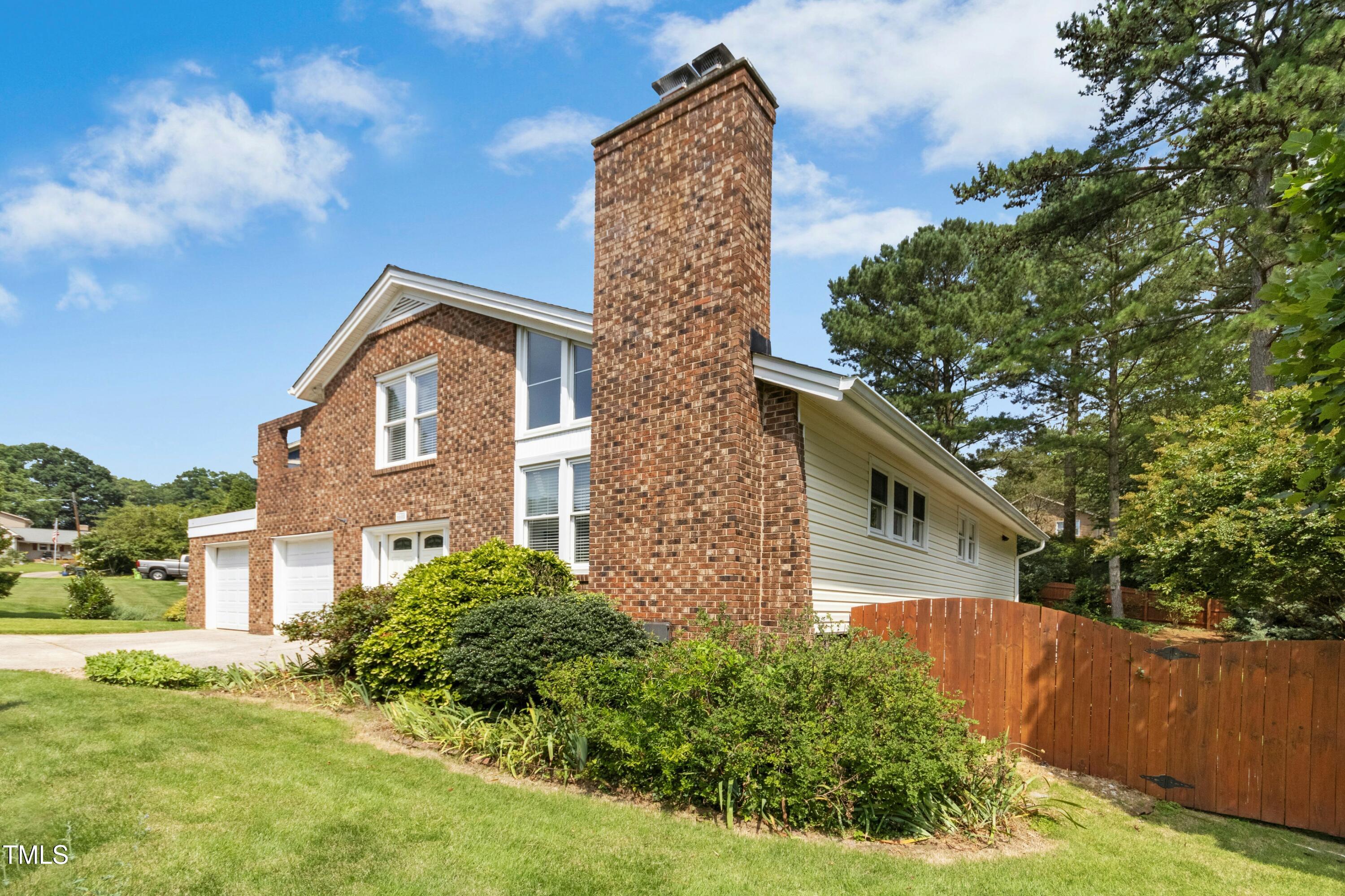 6608 Quiet Cove Court