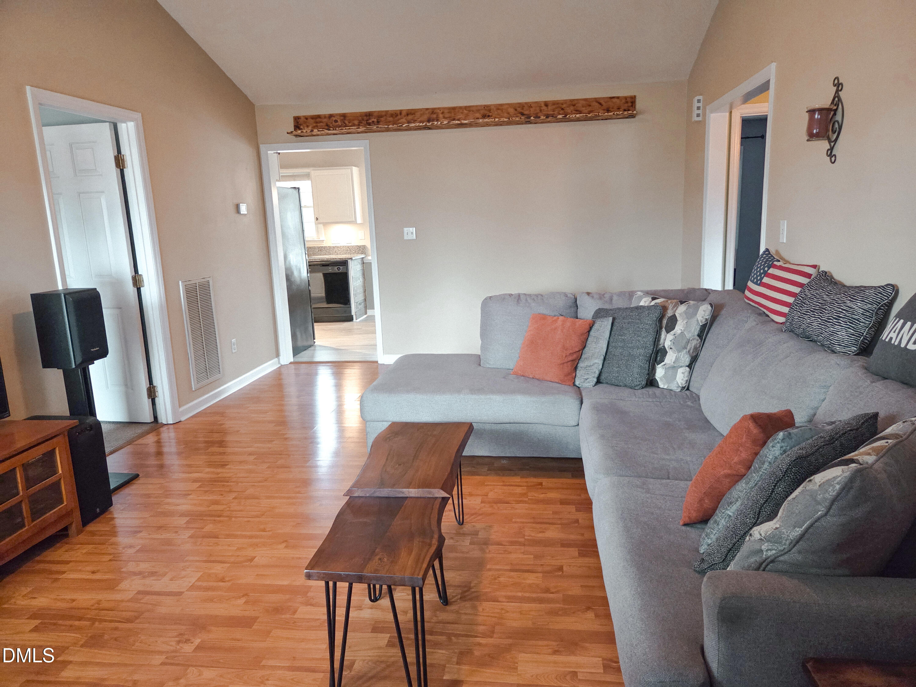 1004 Holly Pointe Drive