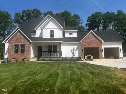 123-125 Ottawa Dr. Louisburg NC 27549