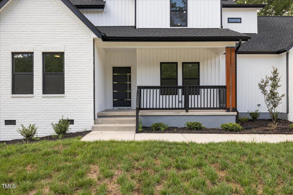 123-125 Ottawa Dr.