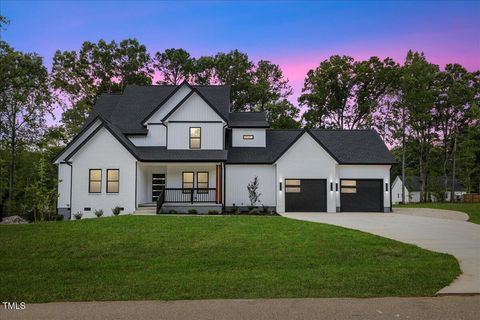 123-125 Ottawa Dr. Louisburg NC 27549