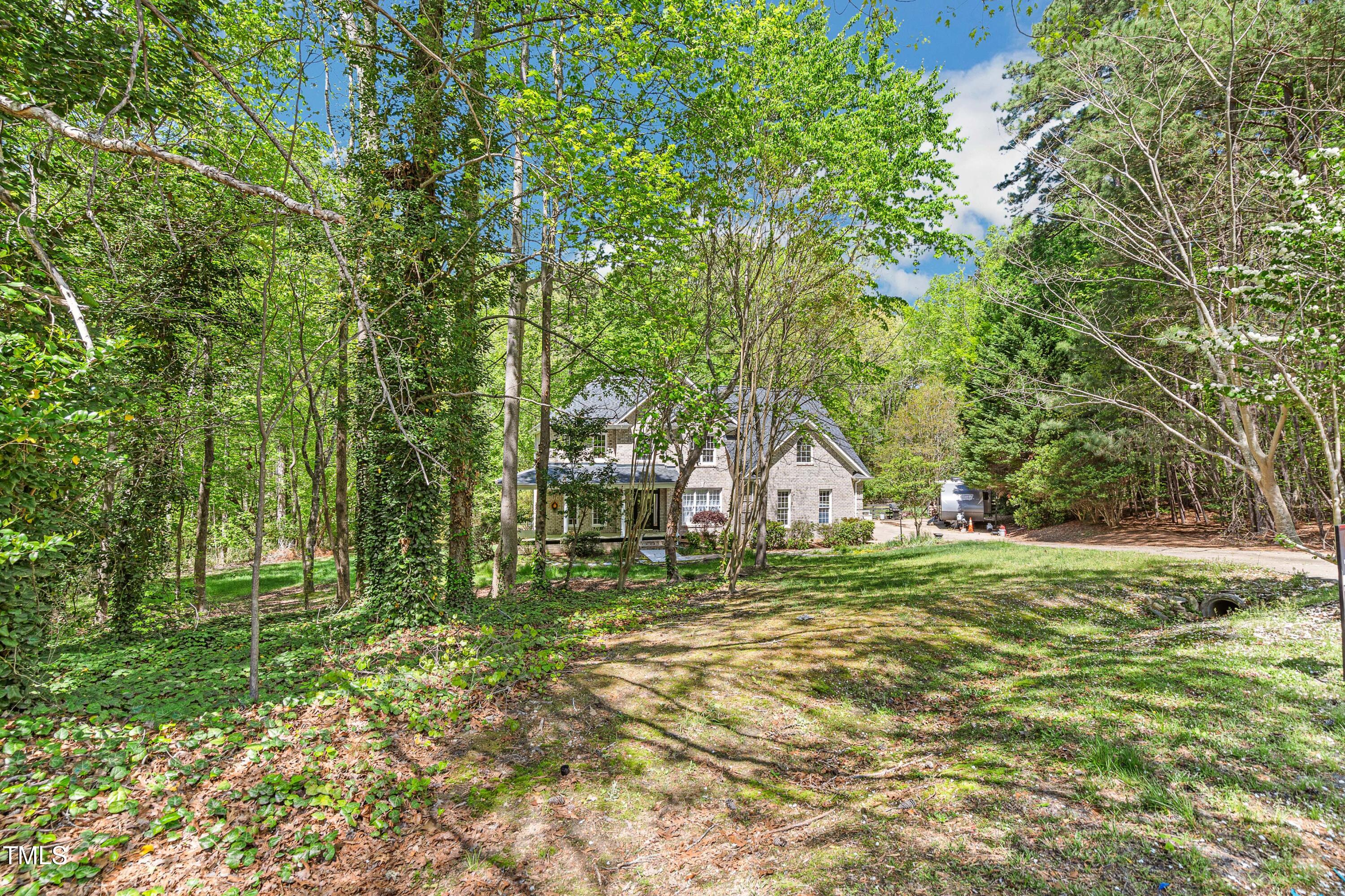 1900 High Oaks Lane