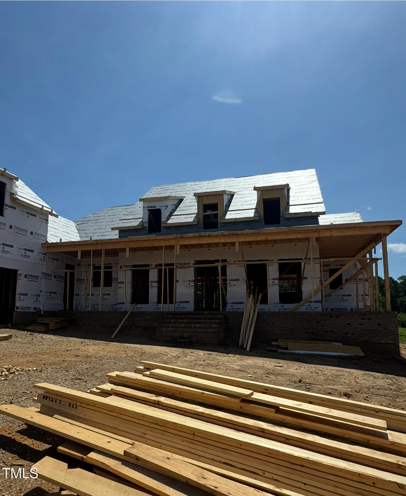 1041 Azalea Garden Circle