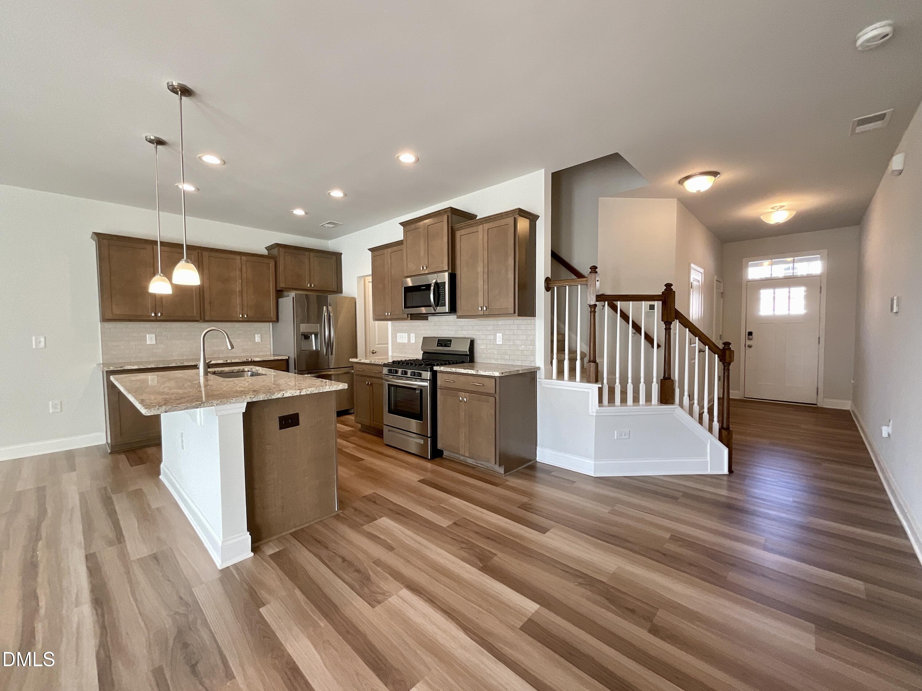 1135 Longitude Drive