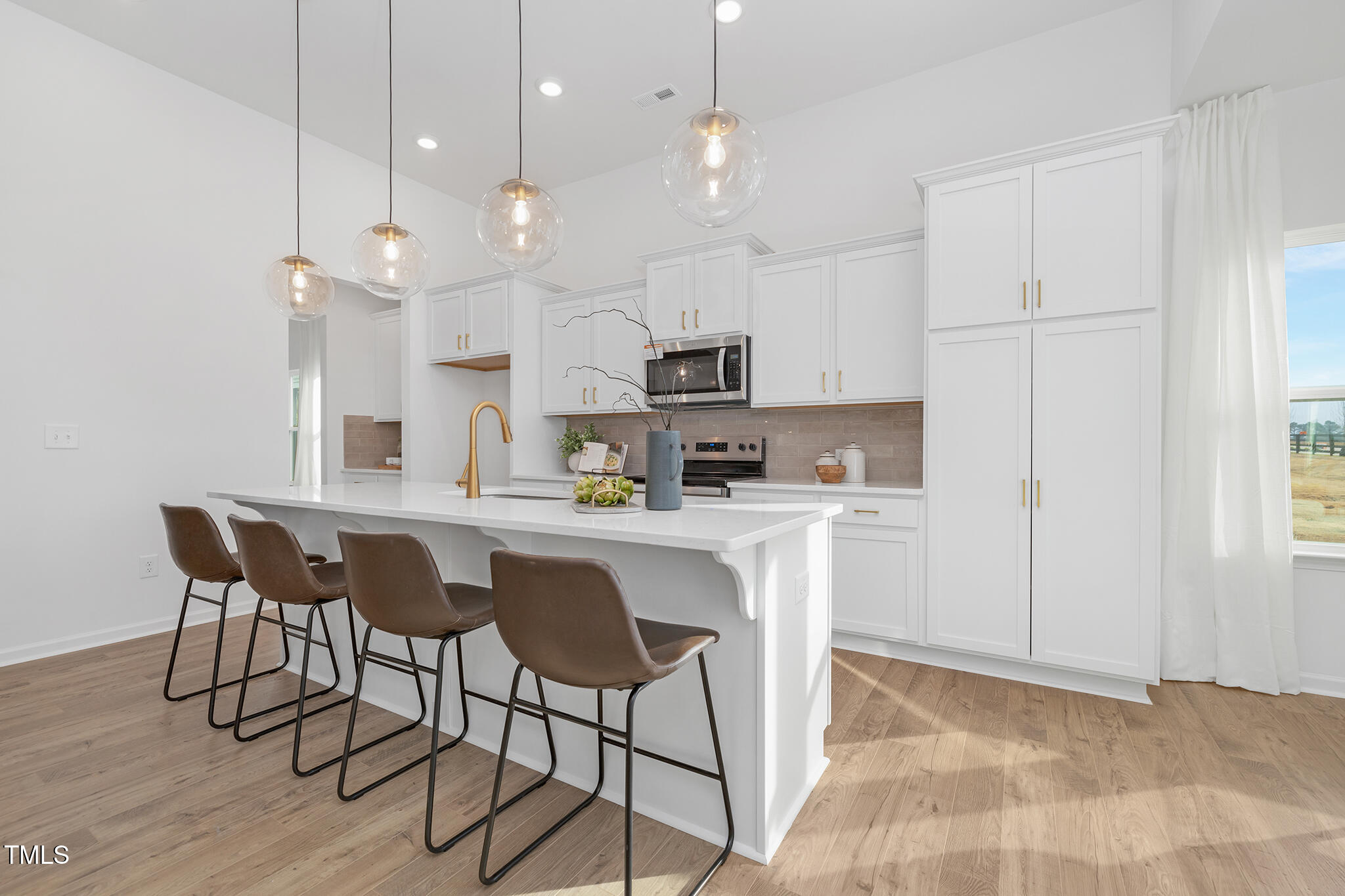 63 Mable Court 6