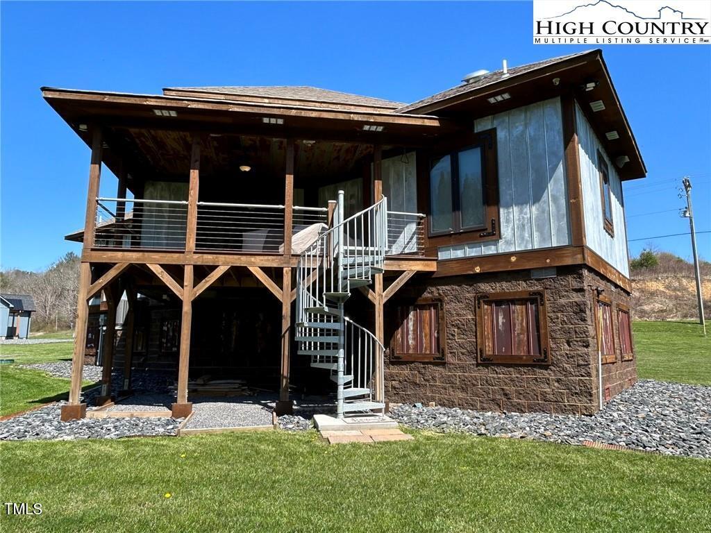 972 W Deep Ford Road