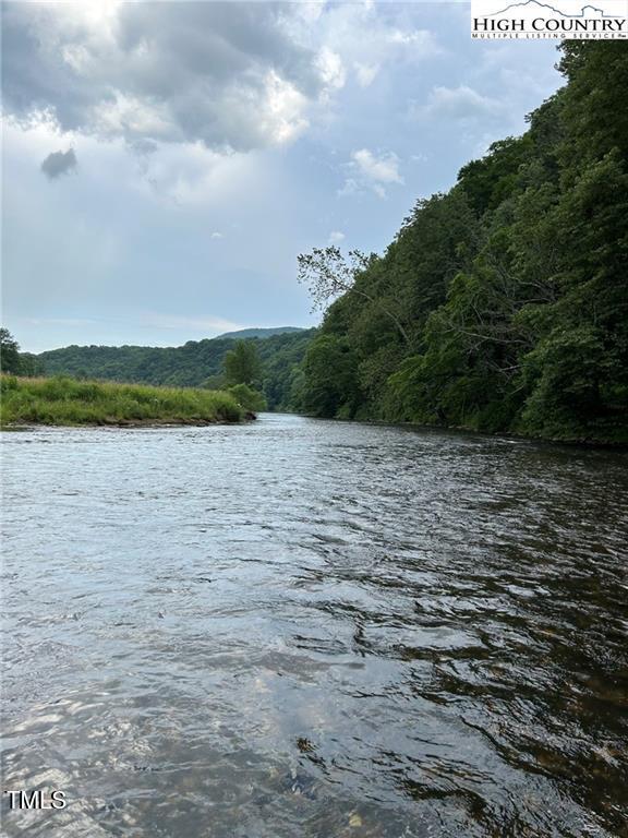 972 W Deep Ford Road
