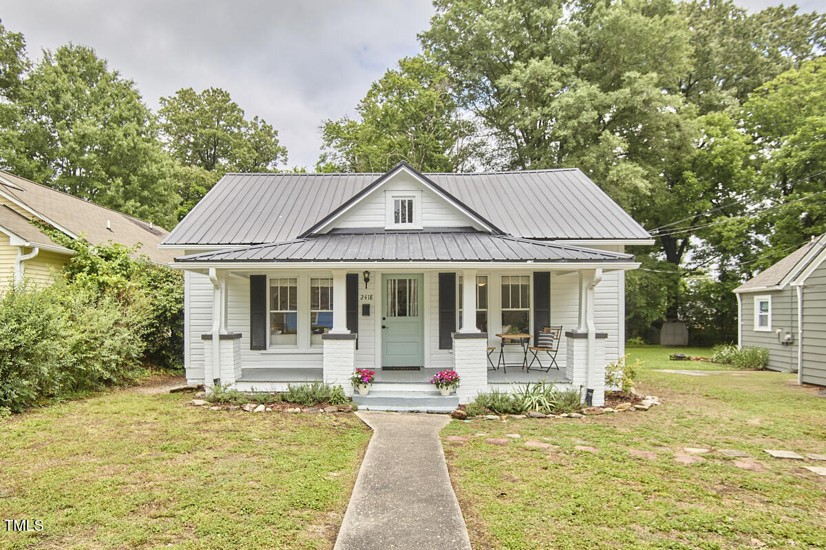 2418 Highland Avenue