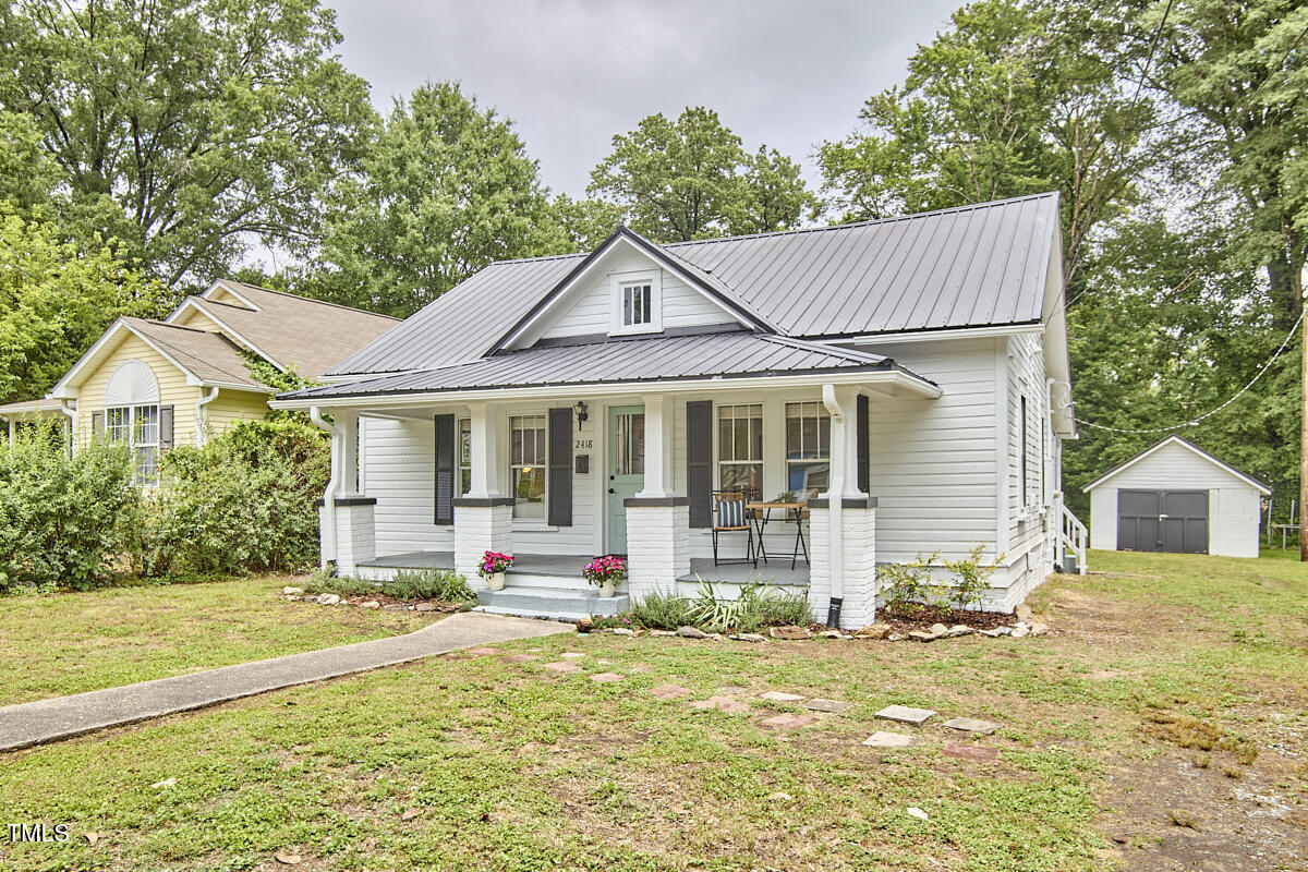 2418 Highland Avenue