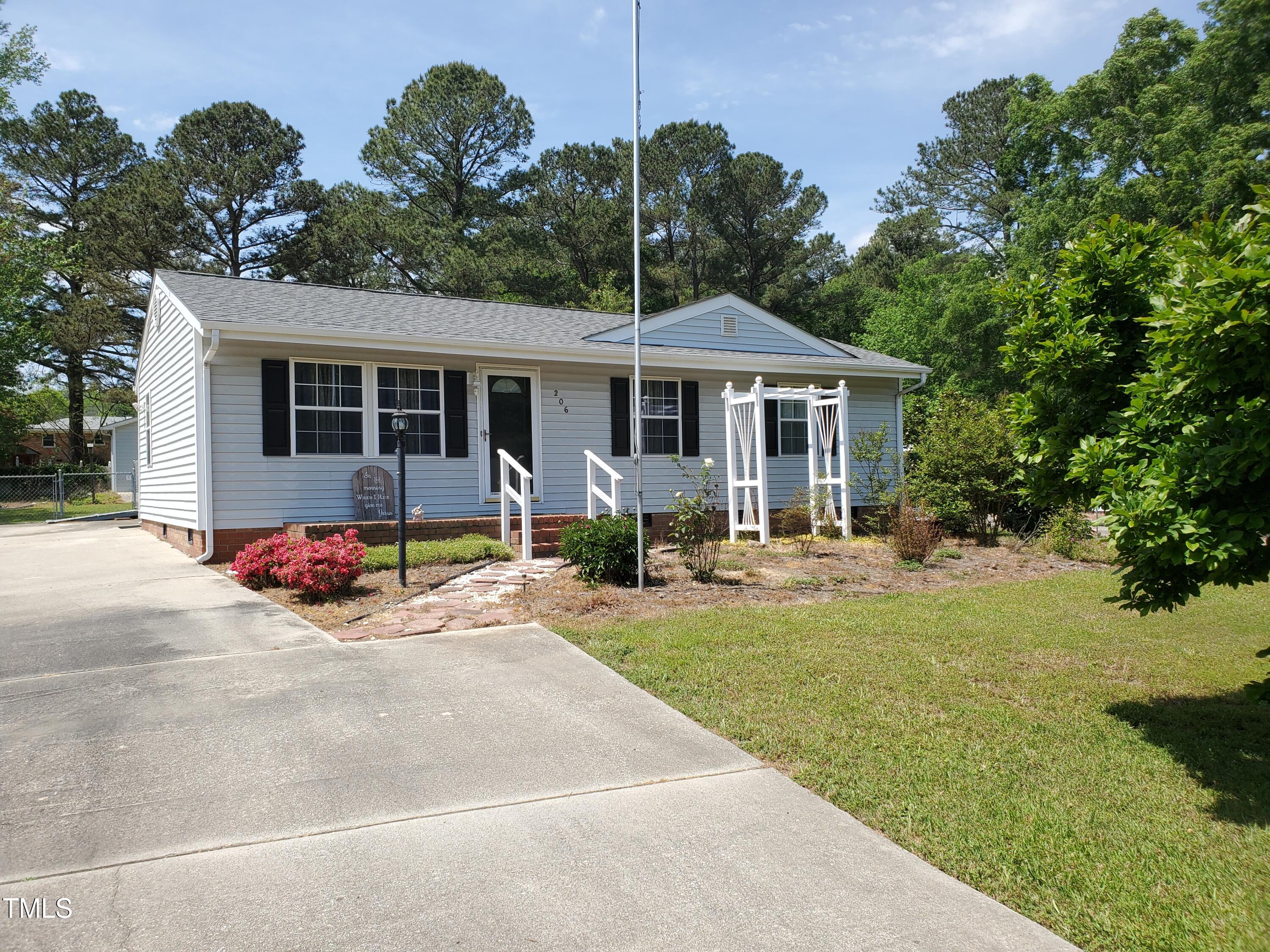 206 Lane Of Tristram
