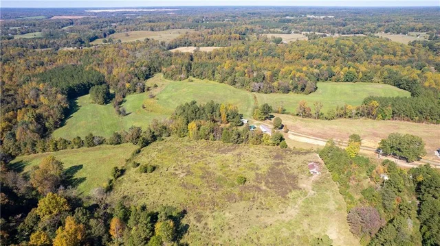 3001 Headen Country Trail, photo 2 of 10