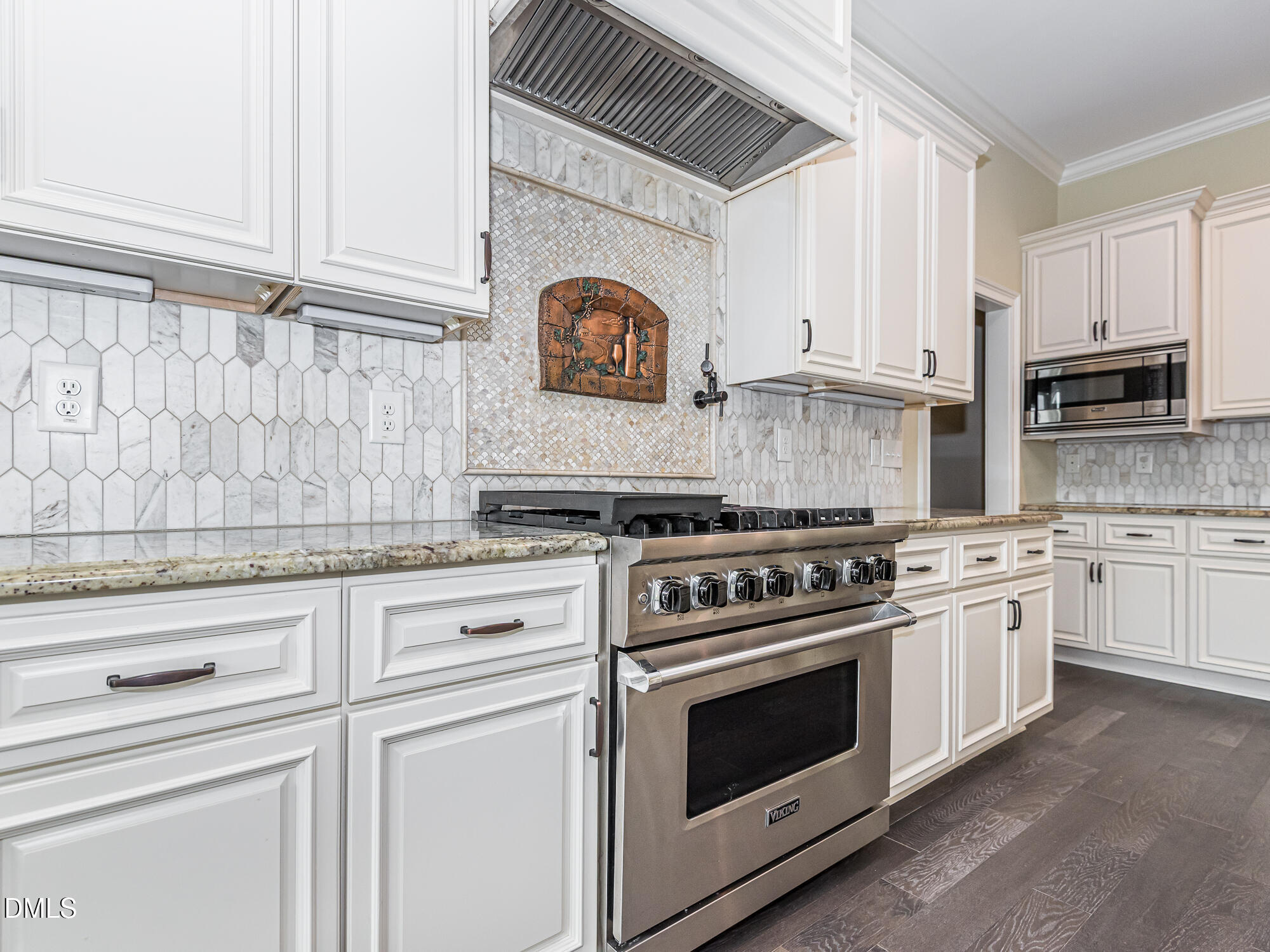 1015 Black River Drive