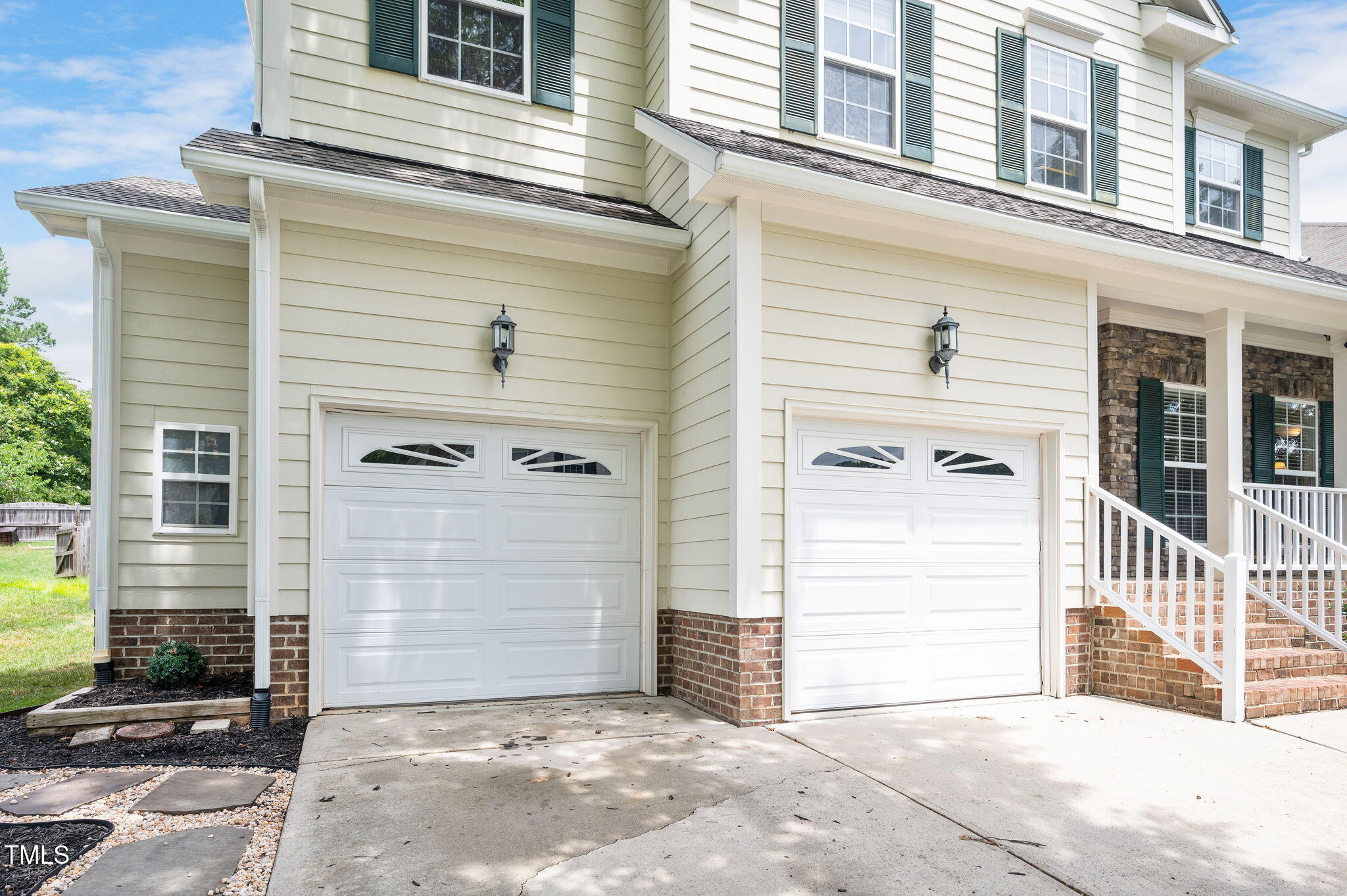 1106 Bellenden Drive