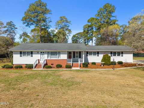 3833 Dunn Road Eastover NC 28312