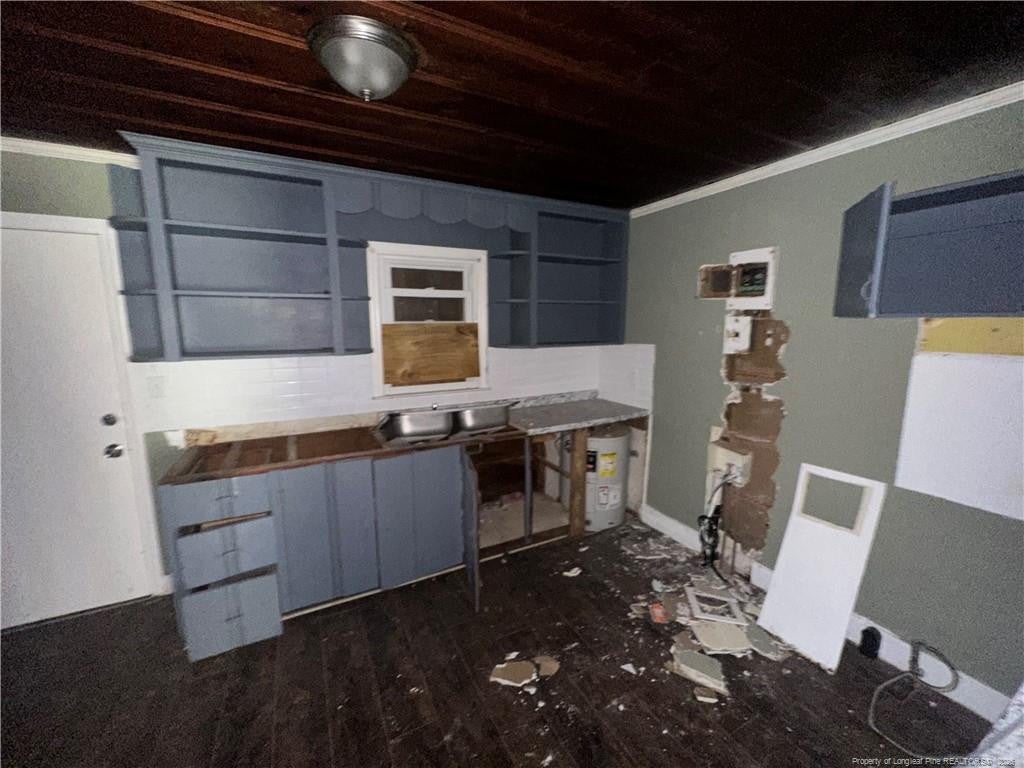 213 Colonial Drive