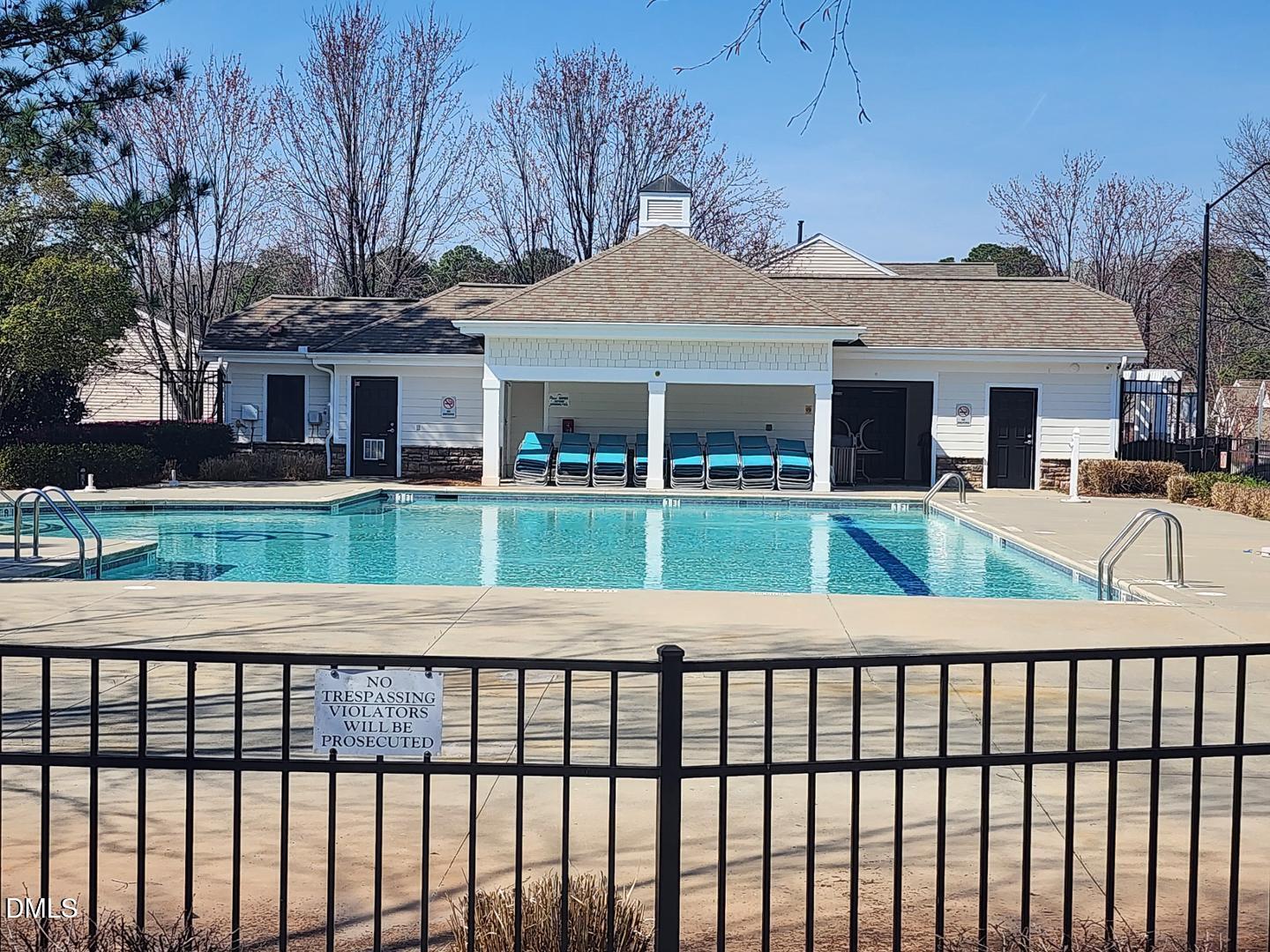 8412 Pilots View Drive