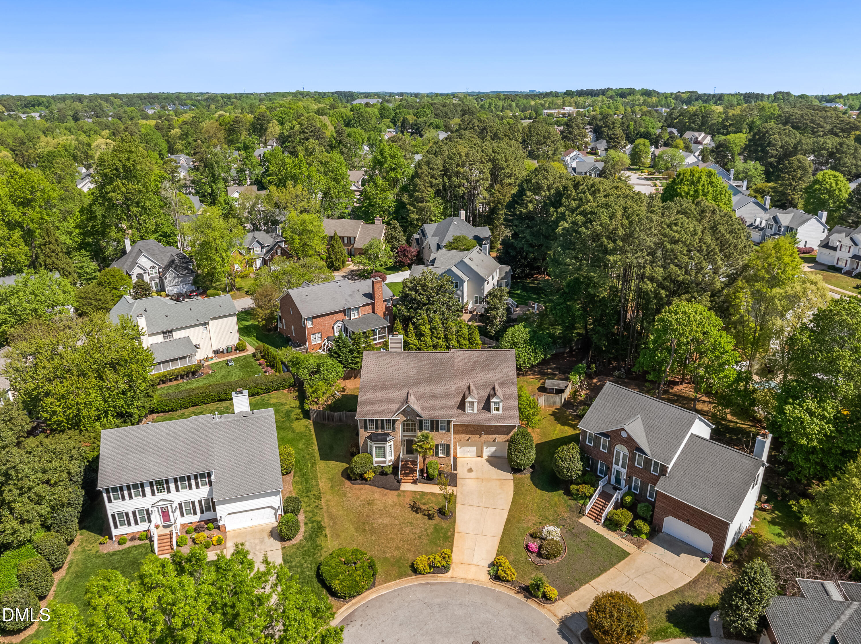 805 Cricketfield Lane