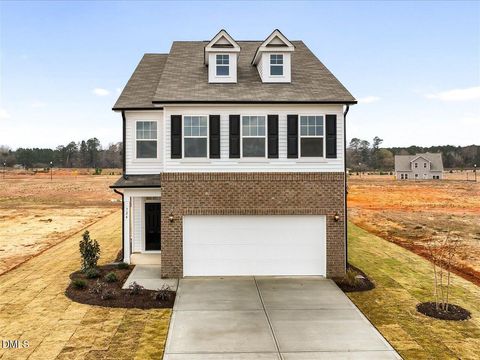 1609 Briar Brook Lane Zebulon NC 27597