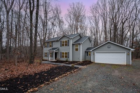 107 Deena Court Mebane NC 27302