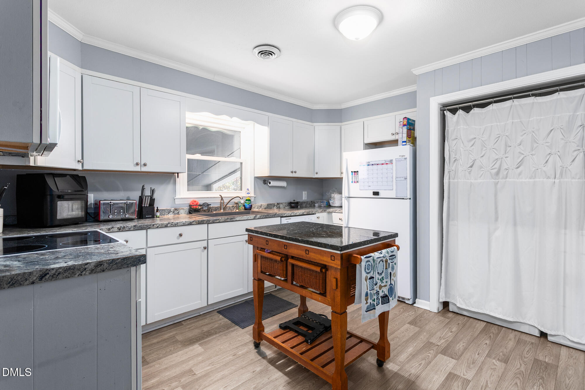 1818 Wellington Road