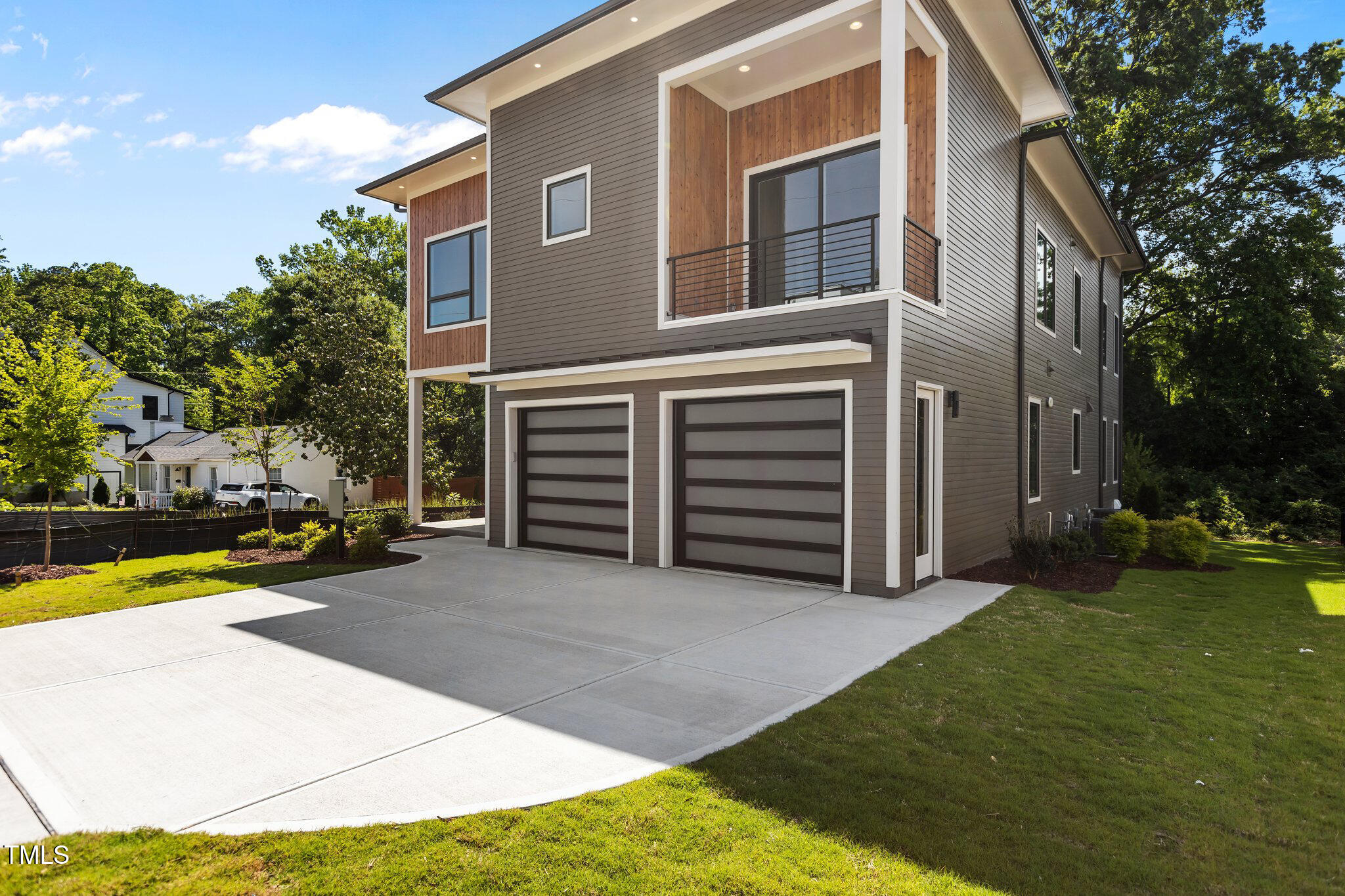 324 Waldo Street