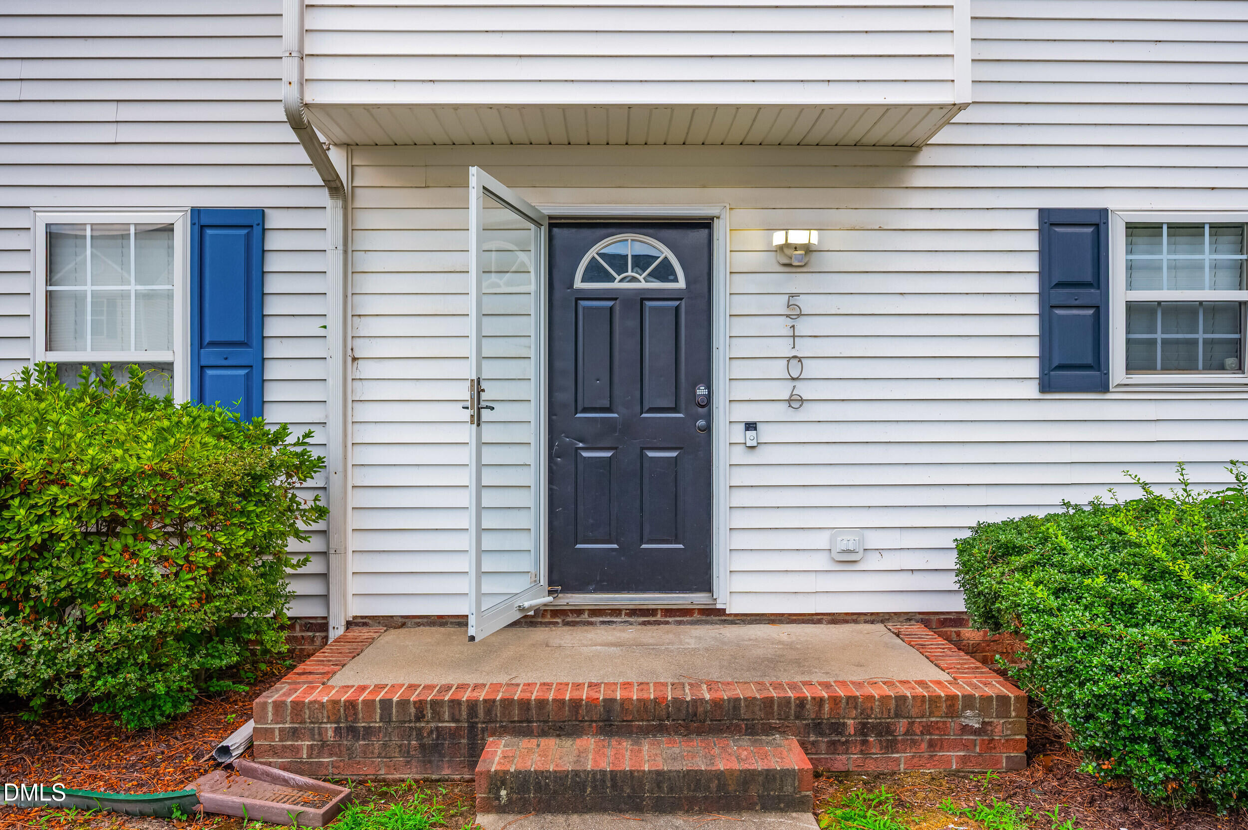 5106 Twisted Willow Way