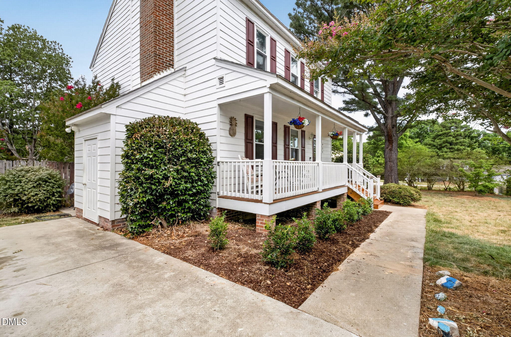 920 Fairlong Road