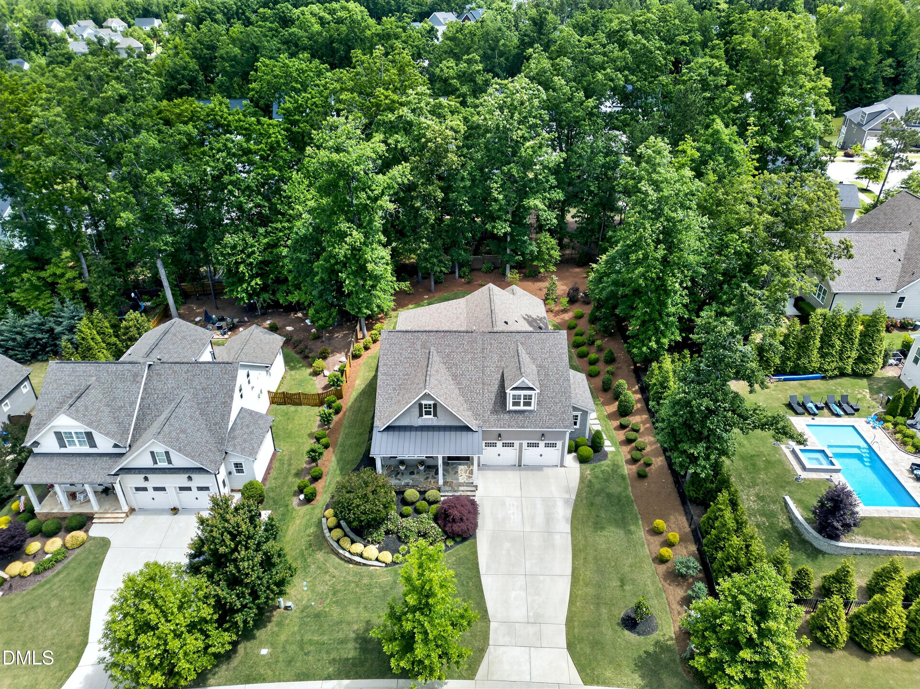 304 Sunset Glade Circle