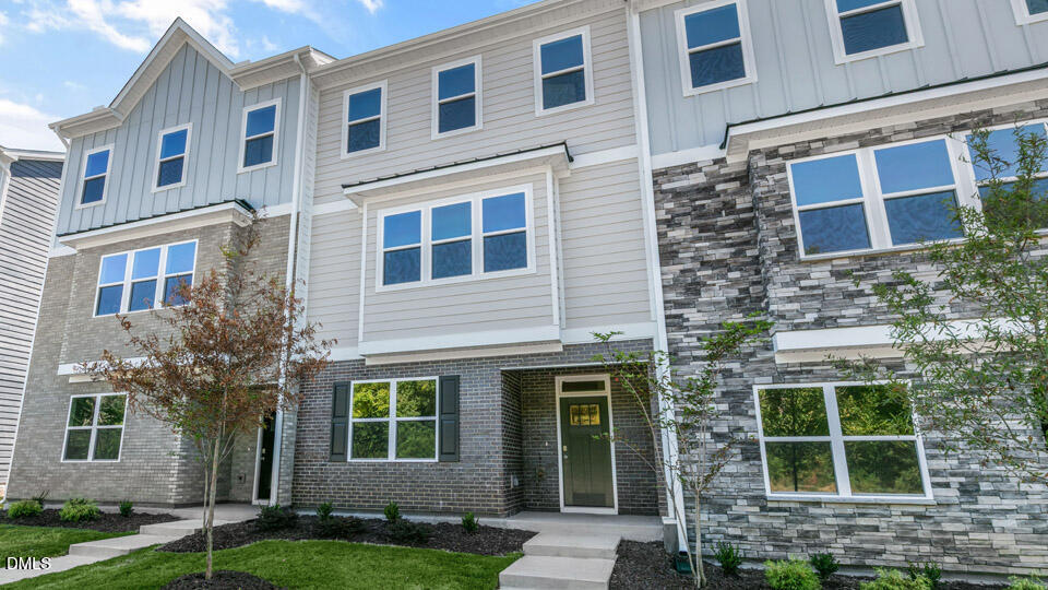 764 Dorset Stream Drive