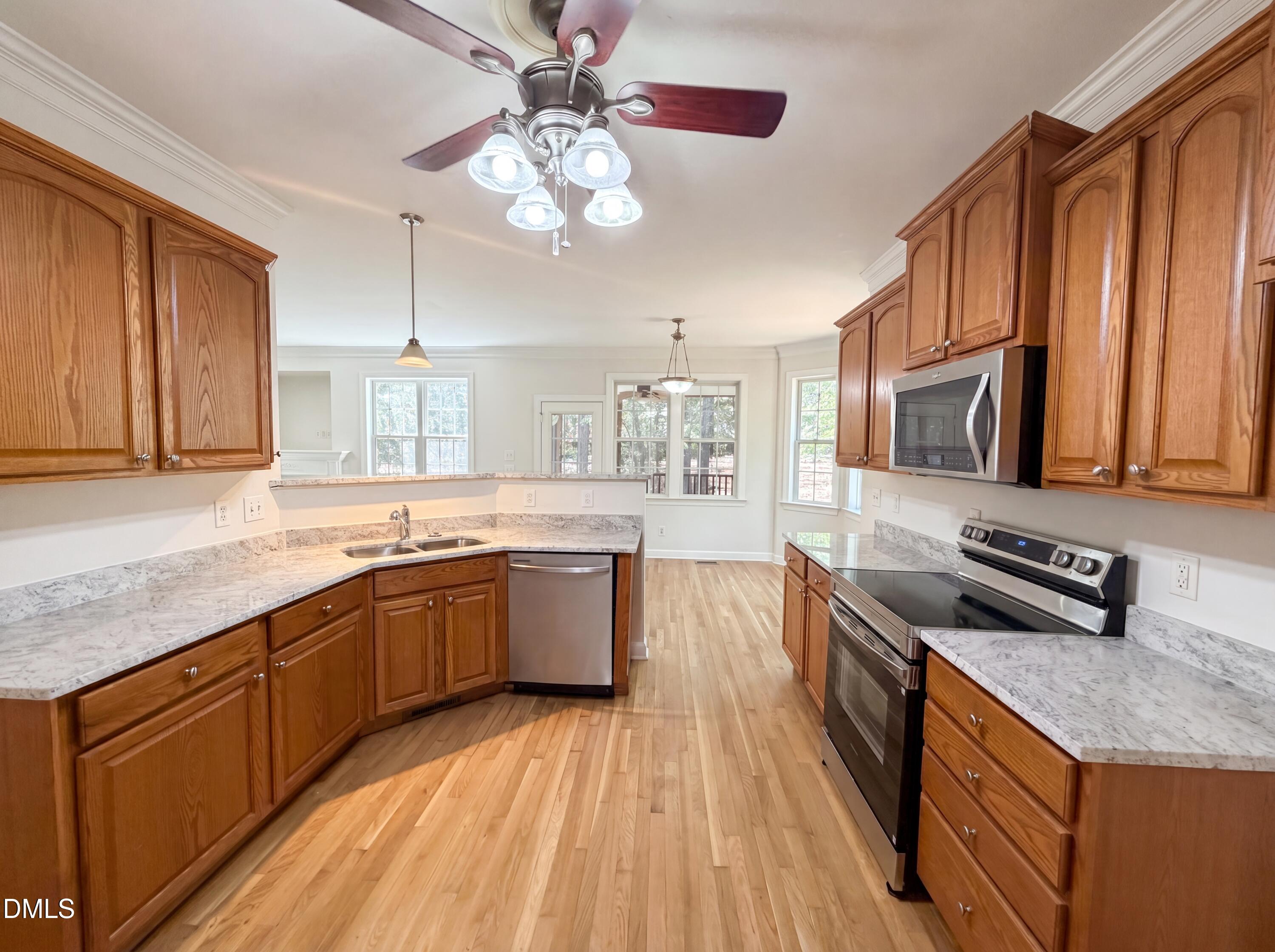 1355 Catrush Way