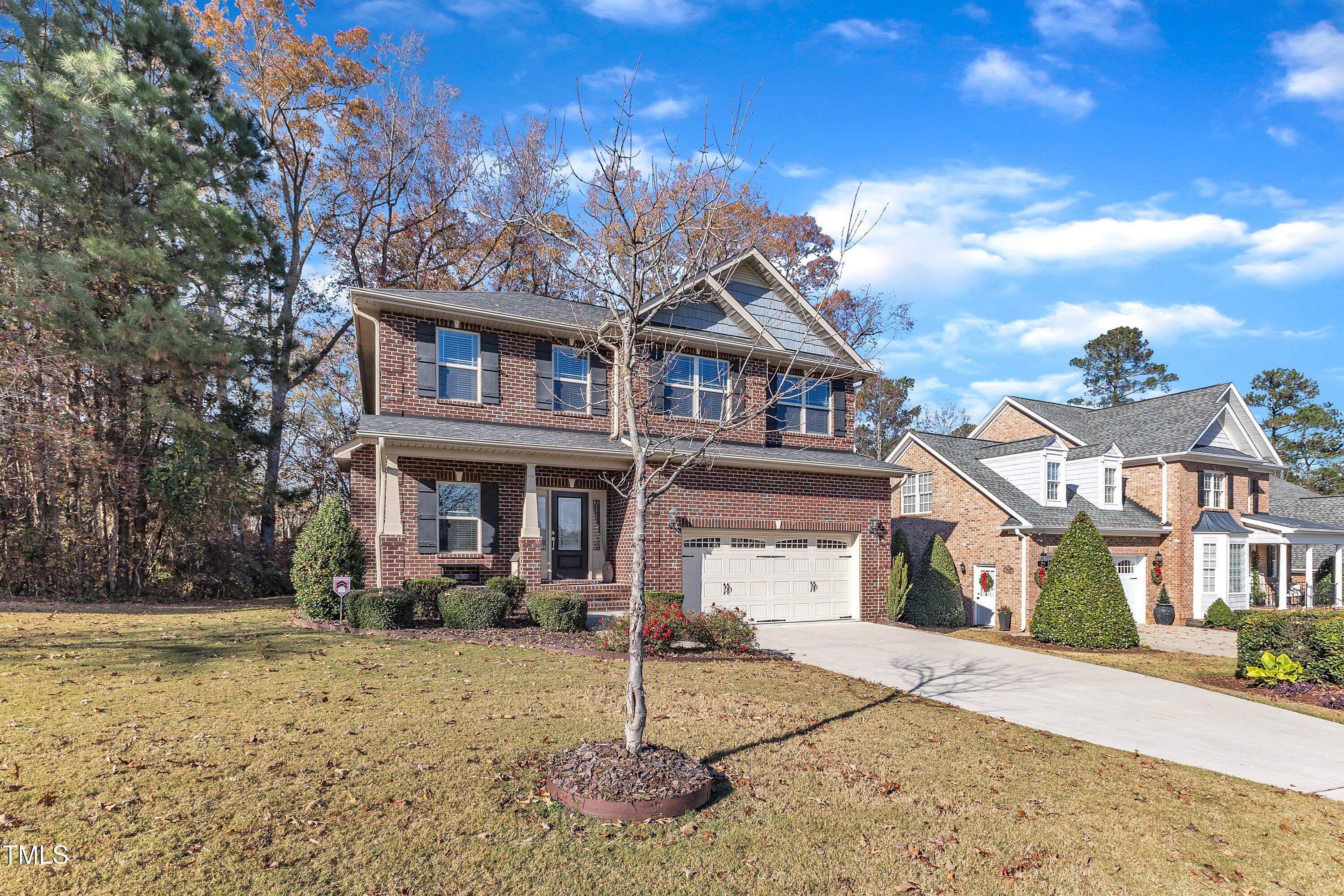 105 Valleycruise Circle