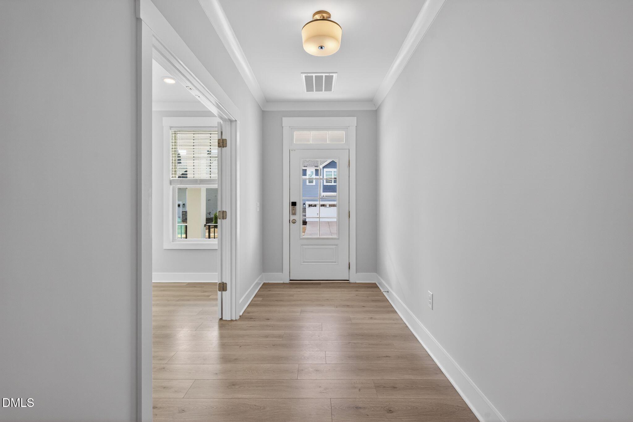 3028 Cave Junction Station