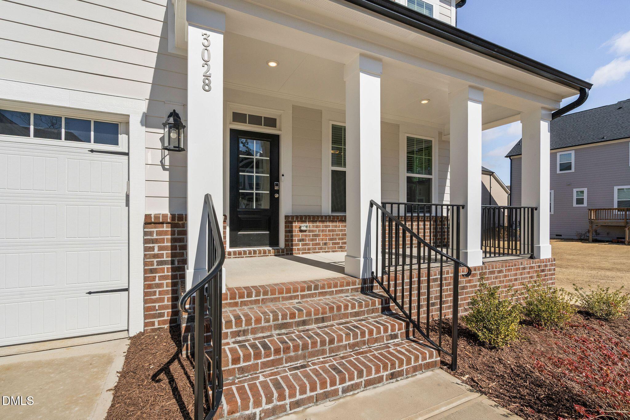 3028 Cave Junction Station