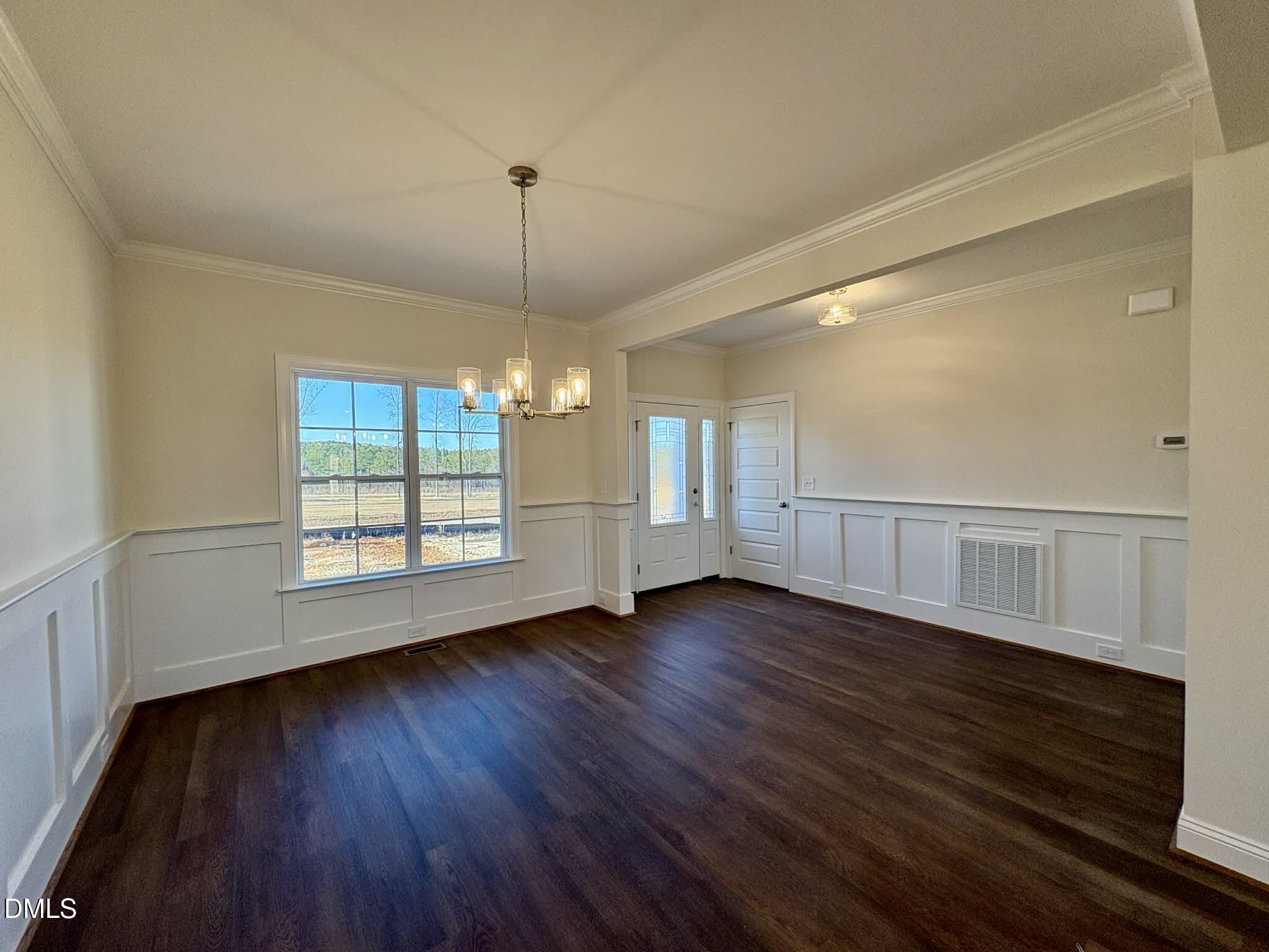 7515 Sweetwater Drive