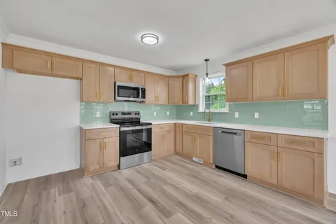 MLS: 10091720
