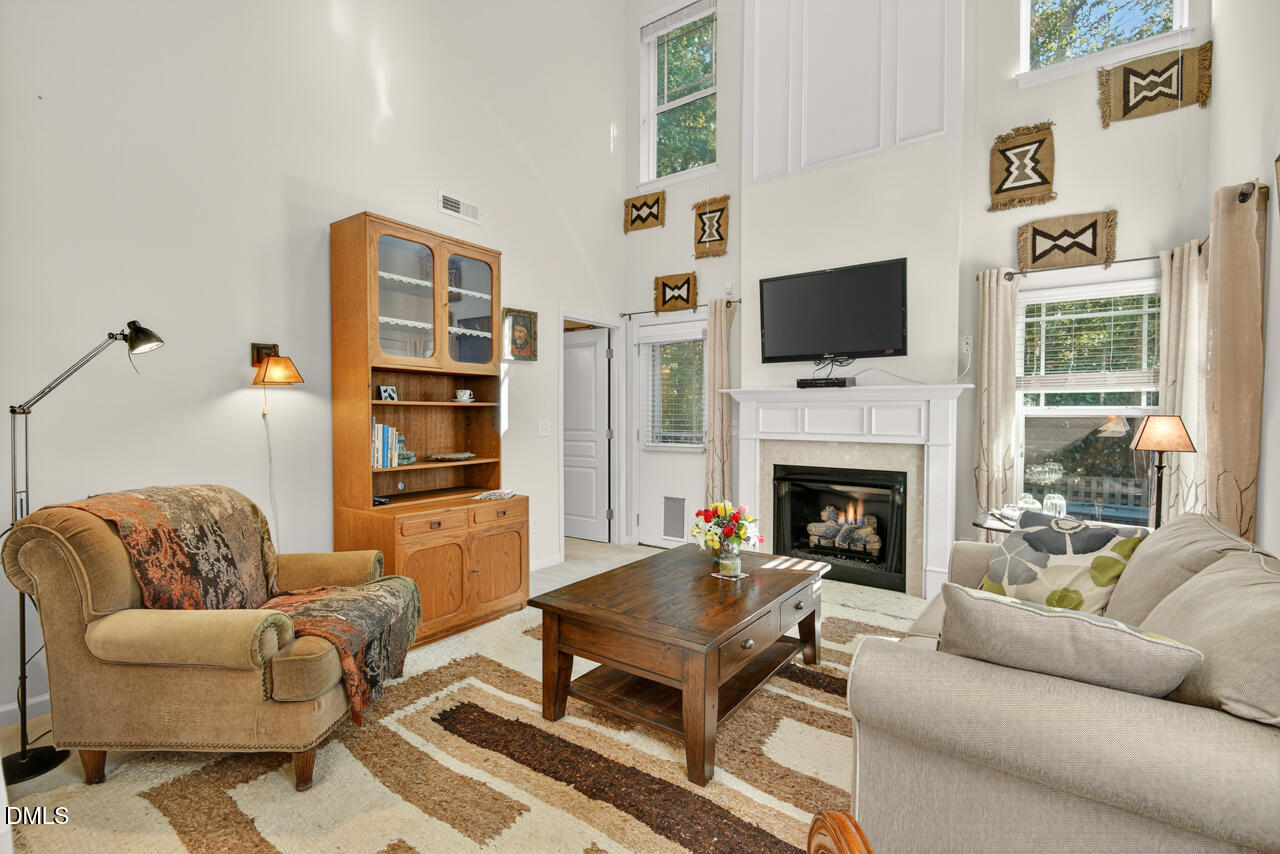 Hillsborough, North Carolina 27278, United States, 4 Bedrooms Bedrooms, ,3 BathroomsBathrooms,Residential,Active,231868