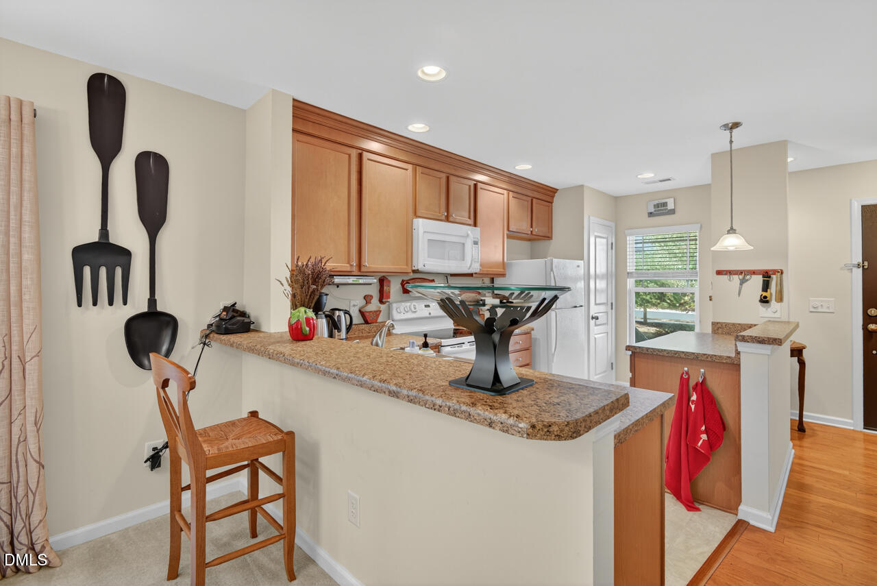 Hillsborough, North Carolina 27278, United States, 4 Bedrooms Bedrooms, ,3 BathroomsBathrooms,Residential,Active,231868