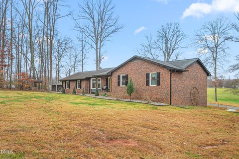 2567 Jones Drive Mebane NC 27302