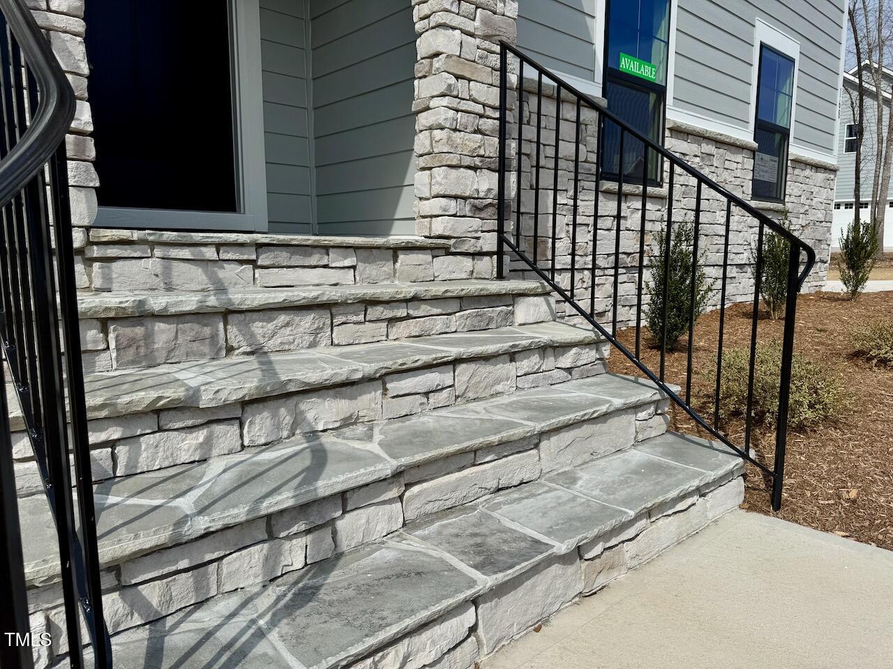 168 Grand Griffon Way